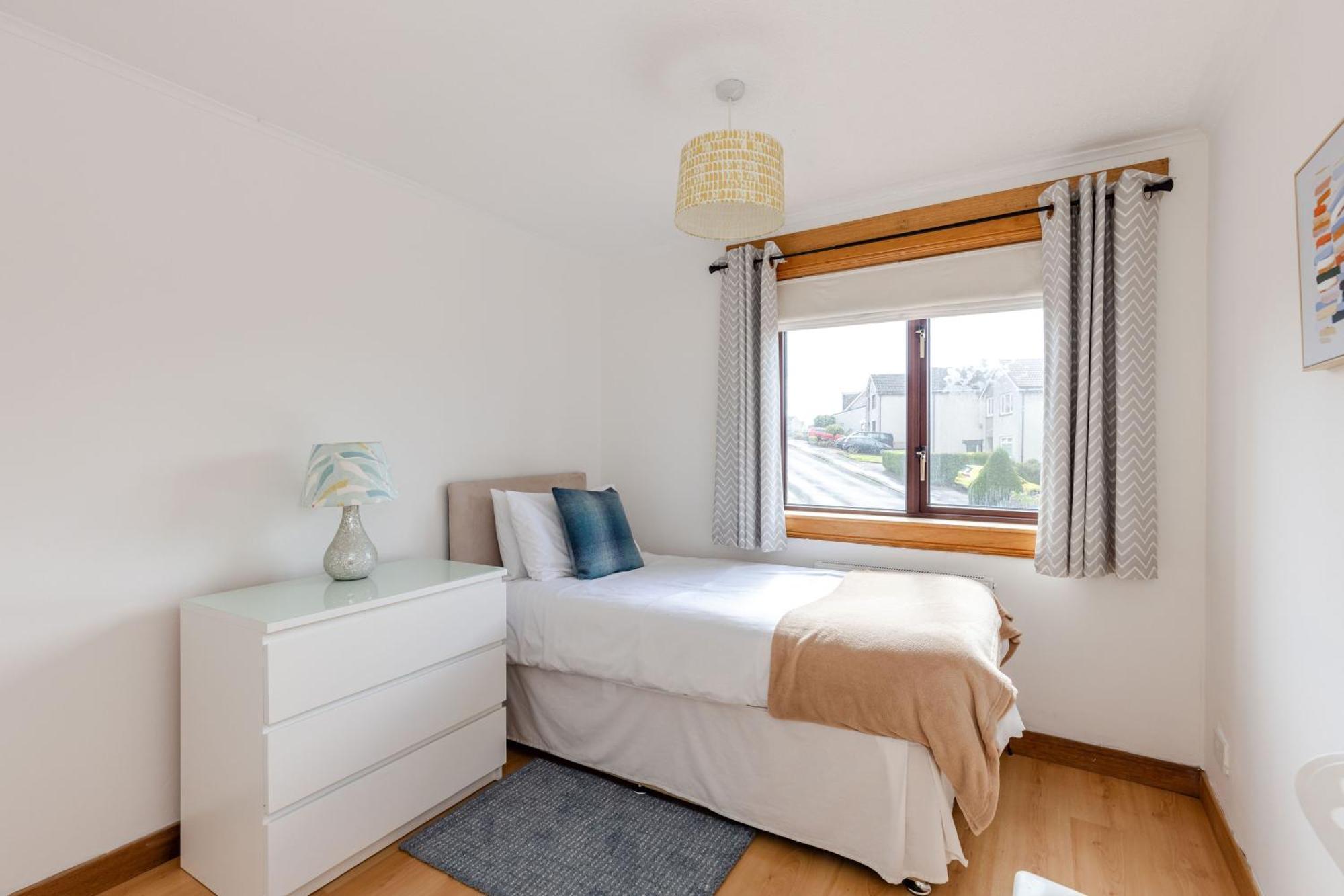 Family Home Inverkeithing Ideal For Edinburgh, Dunfermline & St Andrews 3 Bedrooms Экстерьер фото